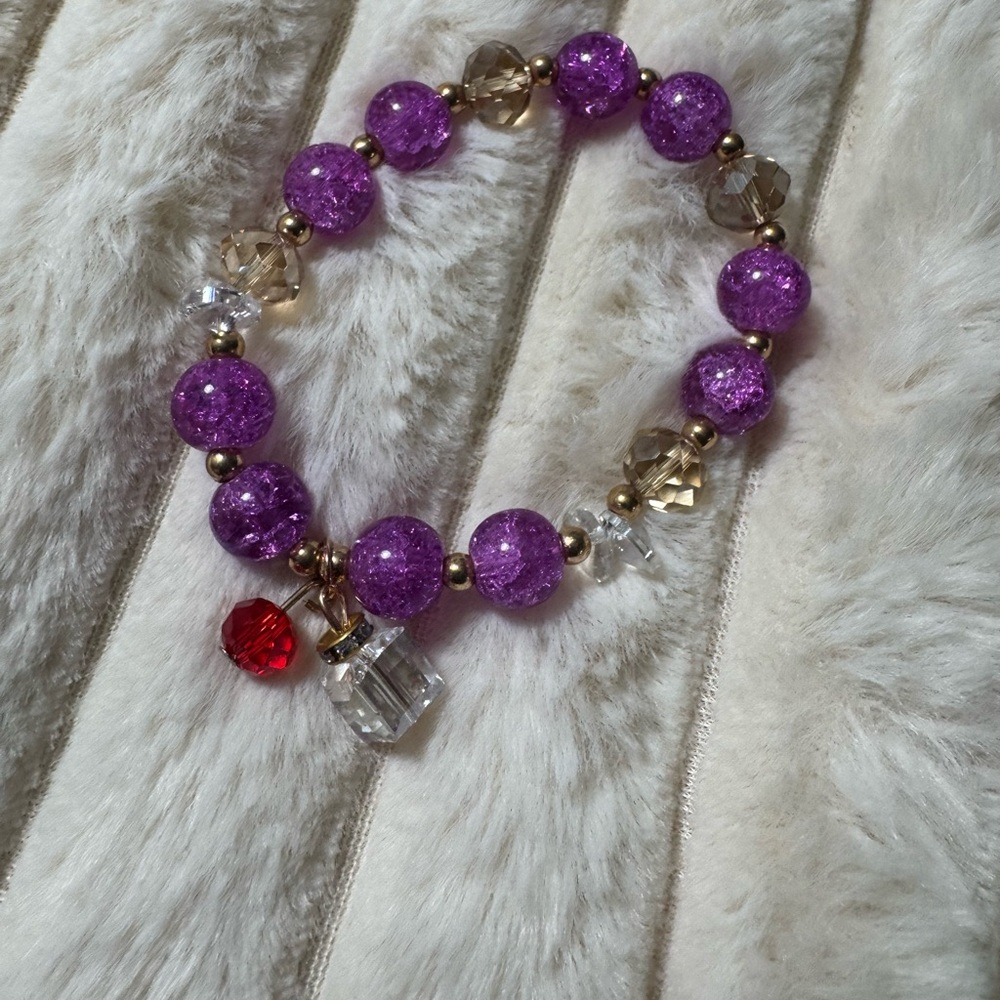 Purple Beaded Bracelet with Gold Accents great gift idea !